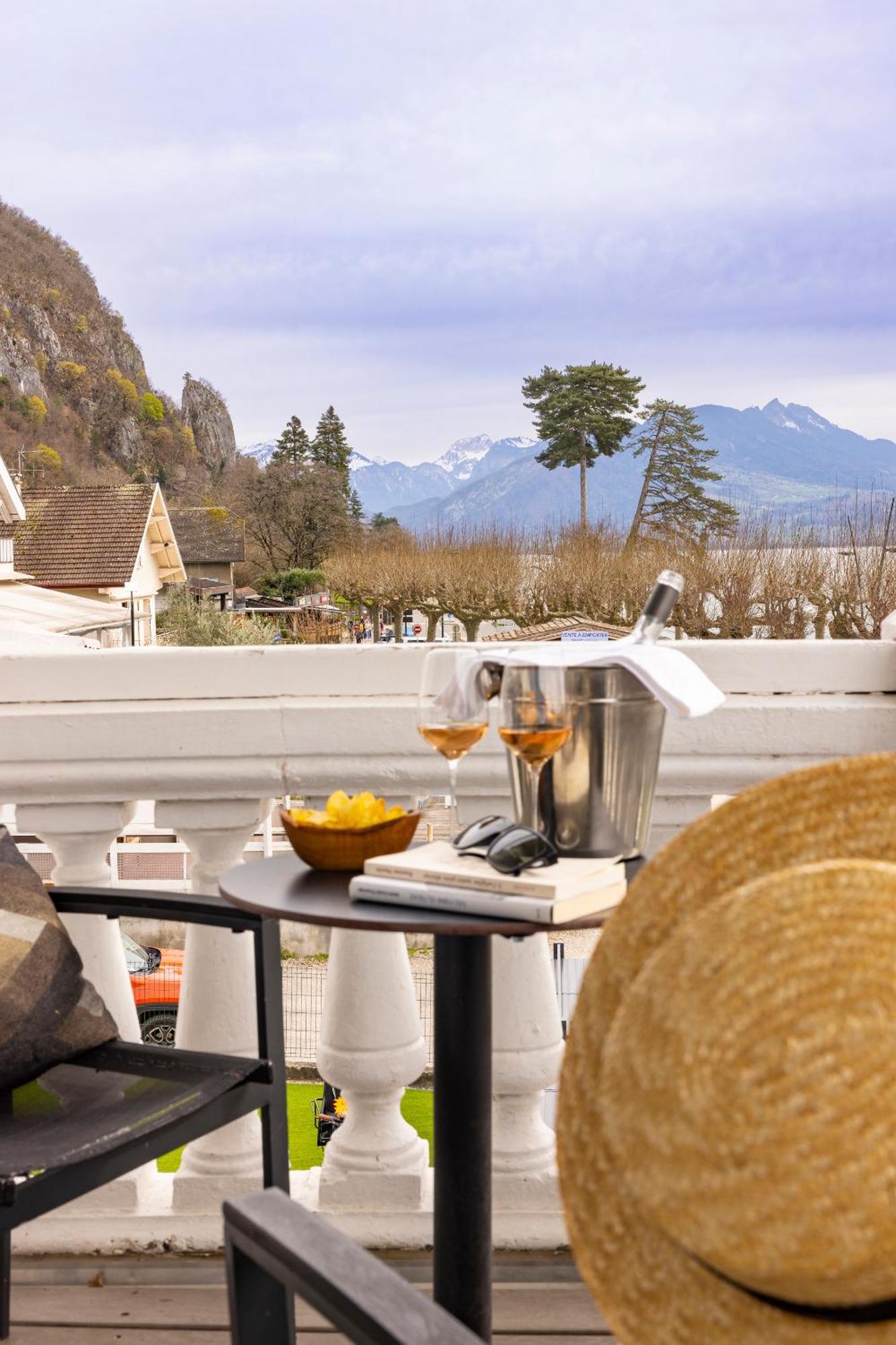 Le Bel Abri Hotel Annecy Exterior foto